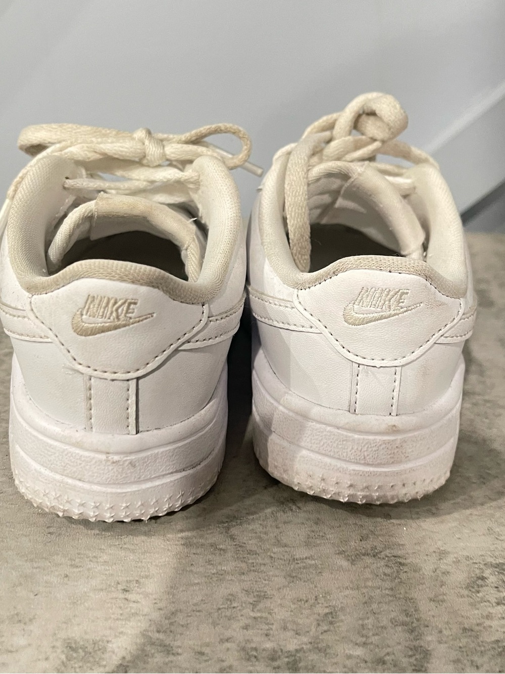 Nike Air Force Ones Kids White Low-Top Sneakers - Picture 6 of 12